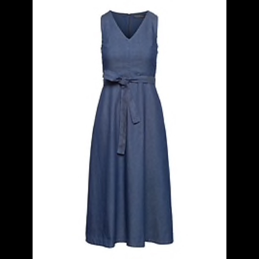 Banana Republic Denim 👗 Dress Size 2